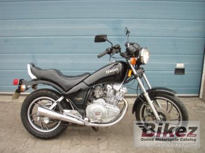 1988 Yamaha XS 400 DOHC photo